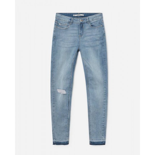 super frayed hem jeans