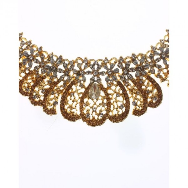 Rose petal style lead Jewellery Set for her Buyon.pk