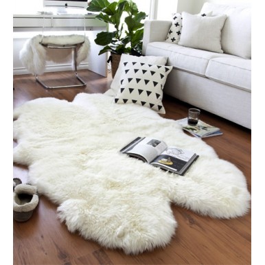 Large Ivory white sheepskin 4ft x 6ft rug