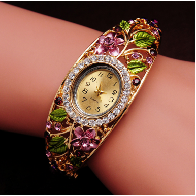 Beautiful 18k Gold Plated Stylish Quartz Bangle Watches