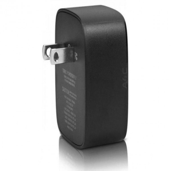 Motorola Turbo Fast Charger Black Buyon.pk
