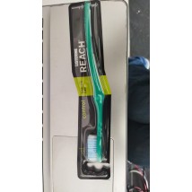 Reach Toothbrush By Listerine Medium Control