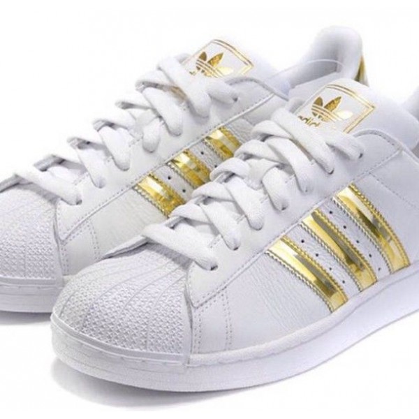 adidas shoes with gold stripes