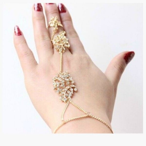 Fashionable Metal Long Chain Nail Hollow Character Leaf Rhinestone Rings For Women