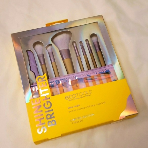 EcoTools Limited Edition Shine Brighter 9 Piece Kit Best for creating