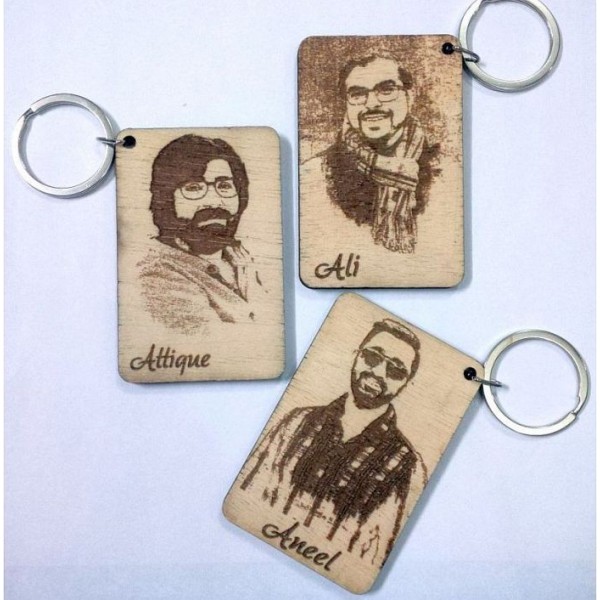 Personalised Wooden Keychain with your Photo and Name