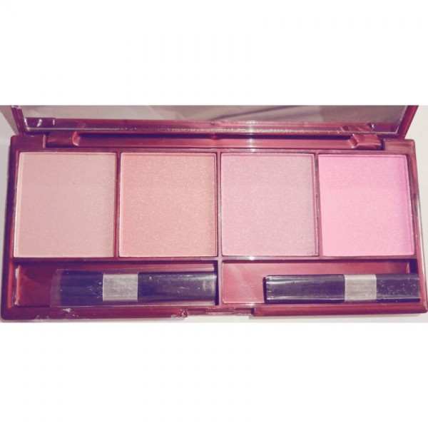 Buy Blush on Makeup Kit for Girls 4 Color Blusher online in Pakistan