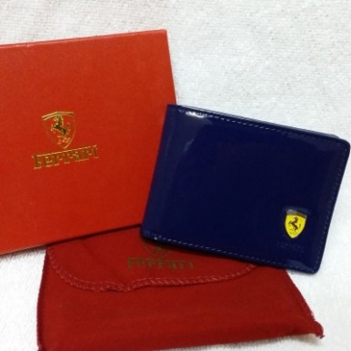 ferrari wallet price