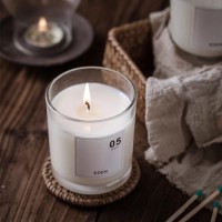 AROMAFLICK Glass Jar Scented Candle for Aromatherapy