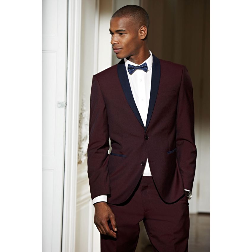 maroon jogging suit